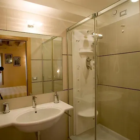 Alojamento de Acomodação e Pequeno-almoço San Cassiano Jacuzzi