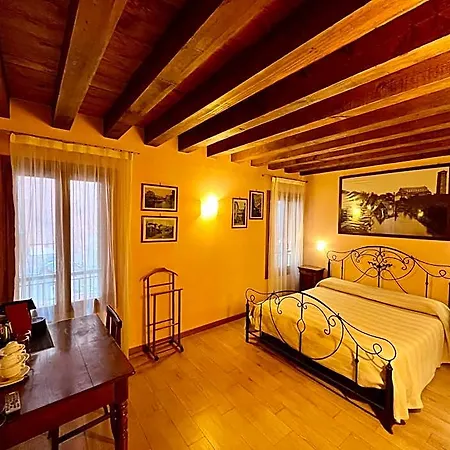 Alojamento de Acomodação e Pequeno-almoço San Cassiano Jacuzzi Veneza
